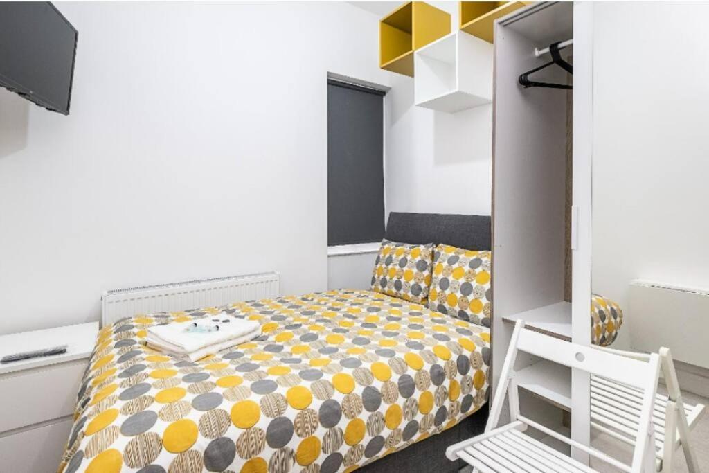 Victorian Functional Accommodation 5Min Walk From Tufnell Park ロンドン エクステリア 写真