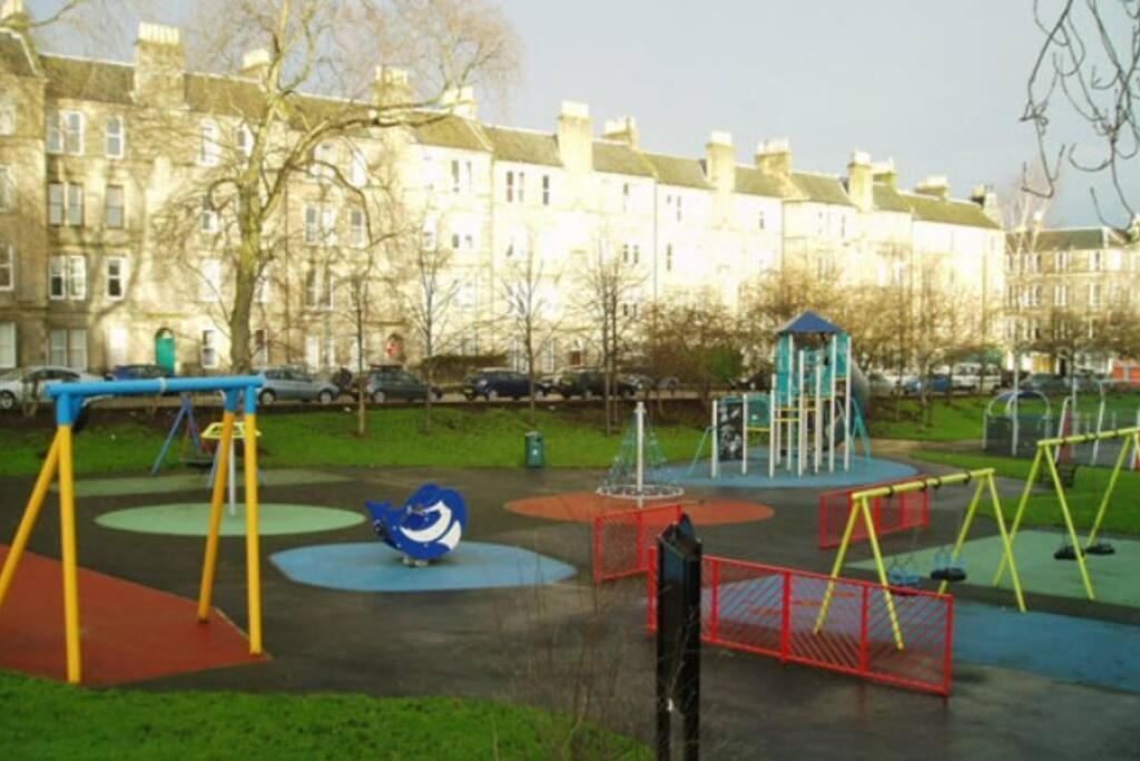 Victorian Functional Accommodation 5Min Walk From Tufnell Park ロンドン エクステリア 写真